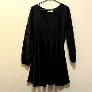 Black long sleeve dress!